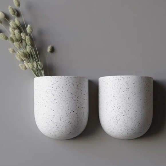 LA JOLIE MUSE 2PC. Set White Dot HALF-MOON Cut Wall Mount Hanging Planter Pot - Picture 6 of 6